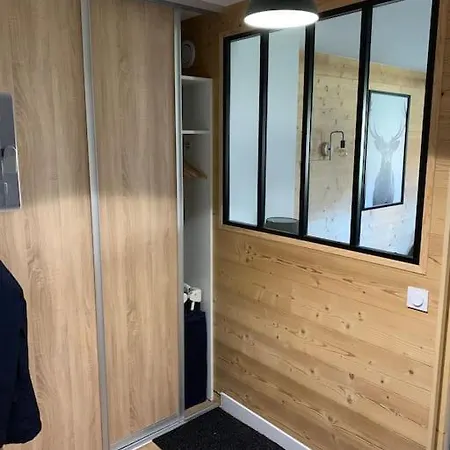 T4 8 Couchages Spacieux Et Cosy Au Pied Des Pistes * Génos